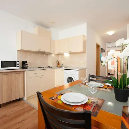 Apartment Sunny *